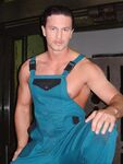 Horny hunk model Charles Cronen
