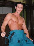 Horny hunk model Charles Cronen