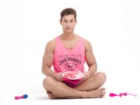 Aiden Kay ohmibod