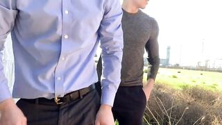 21yo student in public park on break