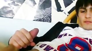 Guy jerks off on his bed
