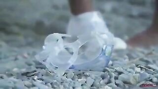 Milking cocks at the beach gay tube