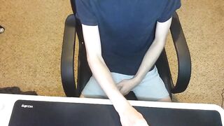 Young Streamer on Twitch Jerking off after Stream big Dick