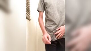Straight dude beating off