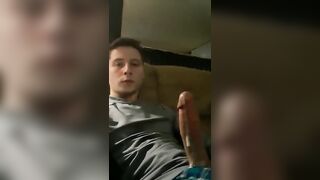 Stud cums handsfree