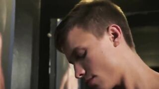 Two hot twinks have hardcore gay sex 236