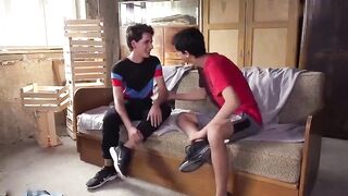 Two hot twinks have hardcore gay sex 262